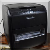 E04. Swingling document shredder.